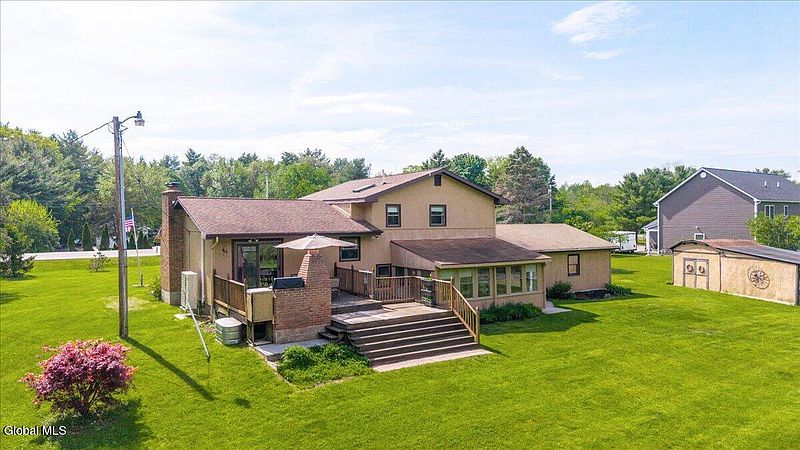 5th image of 1107 Ballston Lake Road