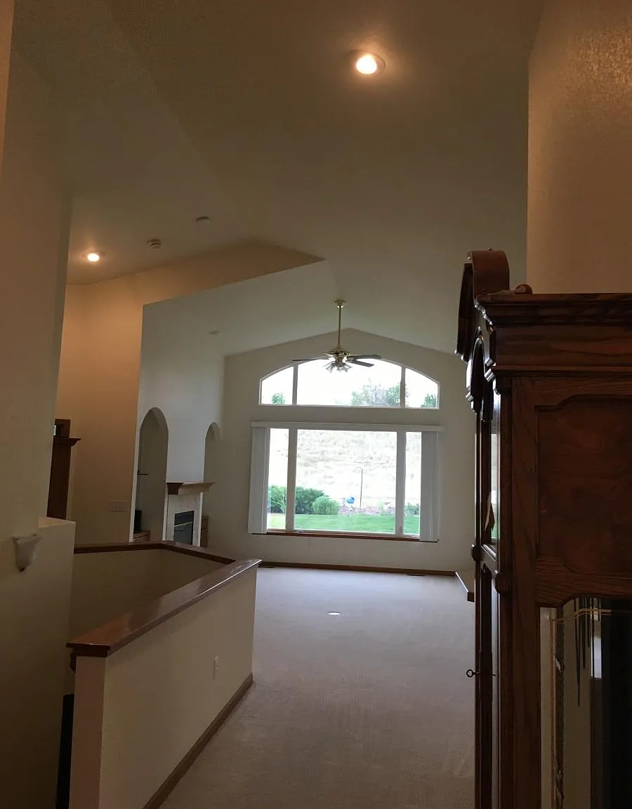 2 bed, 1555 sqft, $2,400 — Photo 2