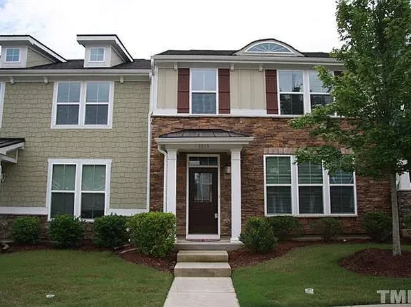 1013 Semora Ln, Morrisville, NC 27560