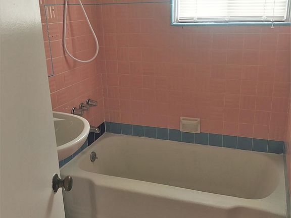 3rd image of 3130 Garrison St