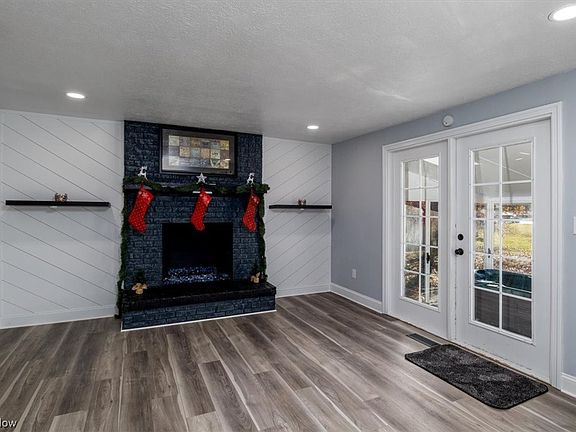 5th image of 4424 Smokerise Dr