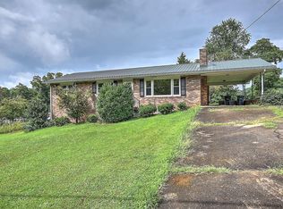 2231 Shaw St, Kingsport, TN 37660