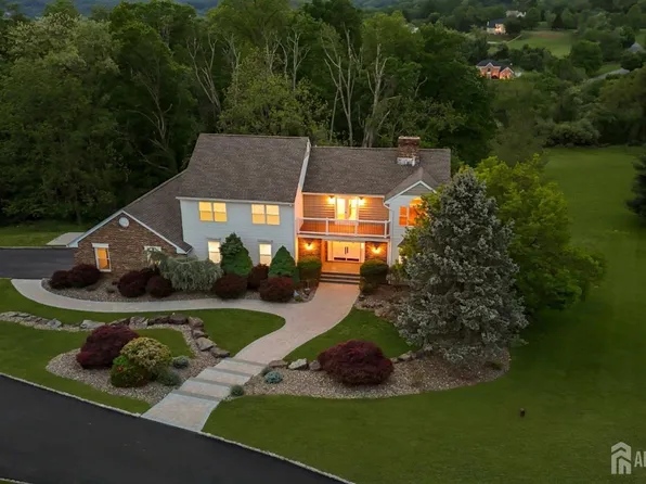 152 Hickory Corner Rd, Milford, NJ 08848