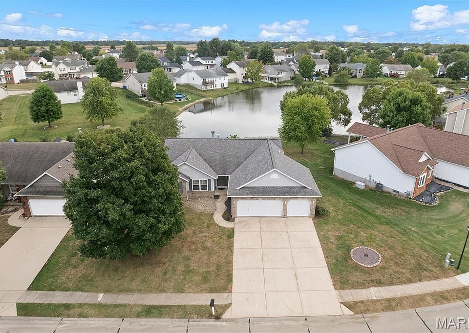 1st image of 38 Cedarbrooke