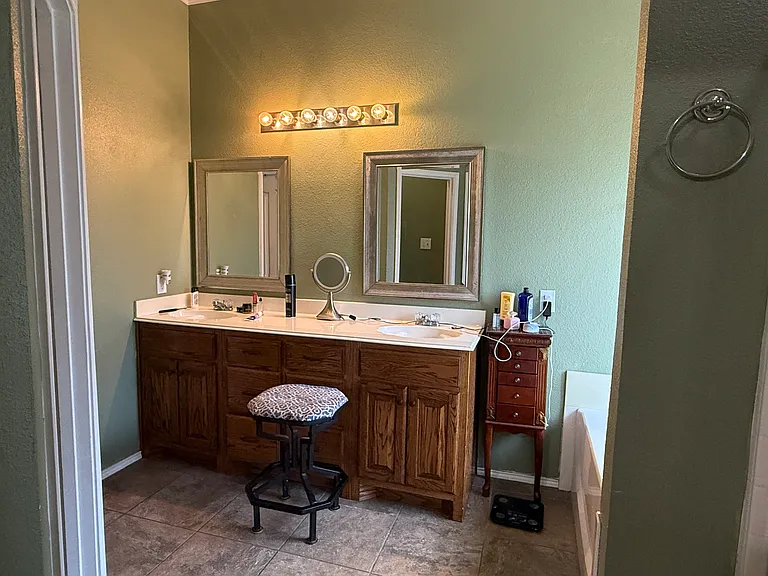 4206 Beryl Ln — Photo 9