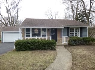 4N140 Norris Ave, West Chicago, IL 60185