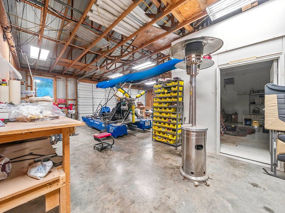 25th image of 296 Riverpark Dr