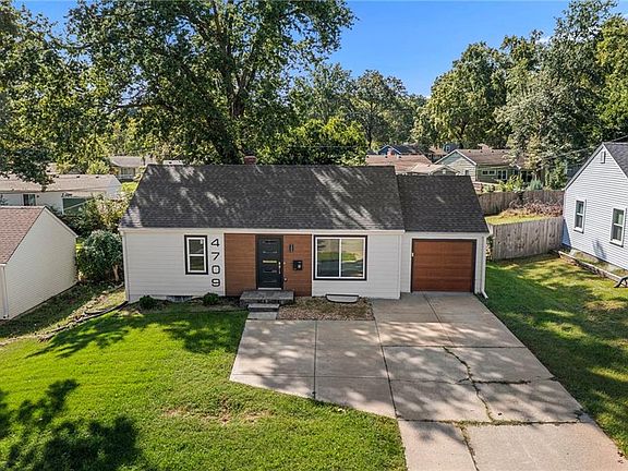 4th image of 4709 W 75th St