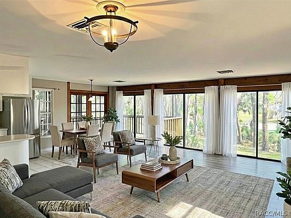 3rd image of 5908 Riverside Dr