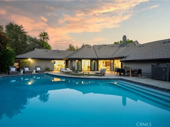 3389 Wrightview Pl, Studio City, CA 91604