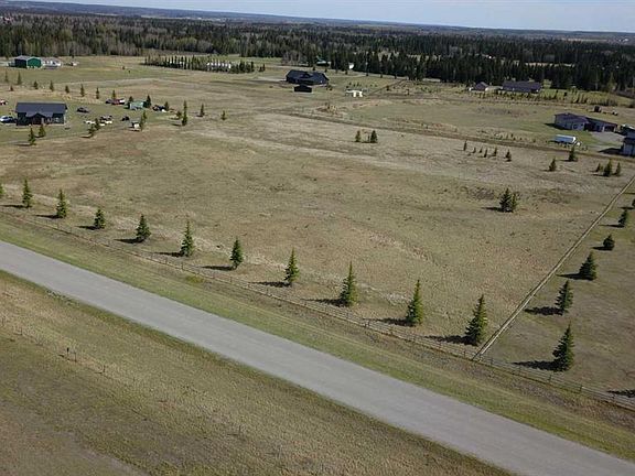 3rd image of 6115 Township Road 325 #20