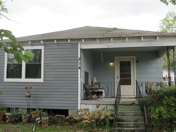 314 Halsey Dr, Harahan, LA 70123
