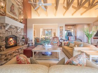 70 Sol Grande Rd, Arroyo Seco, NM 87514