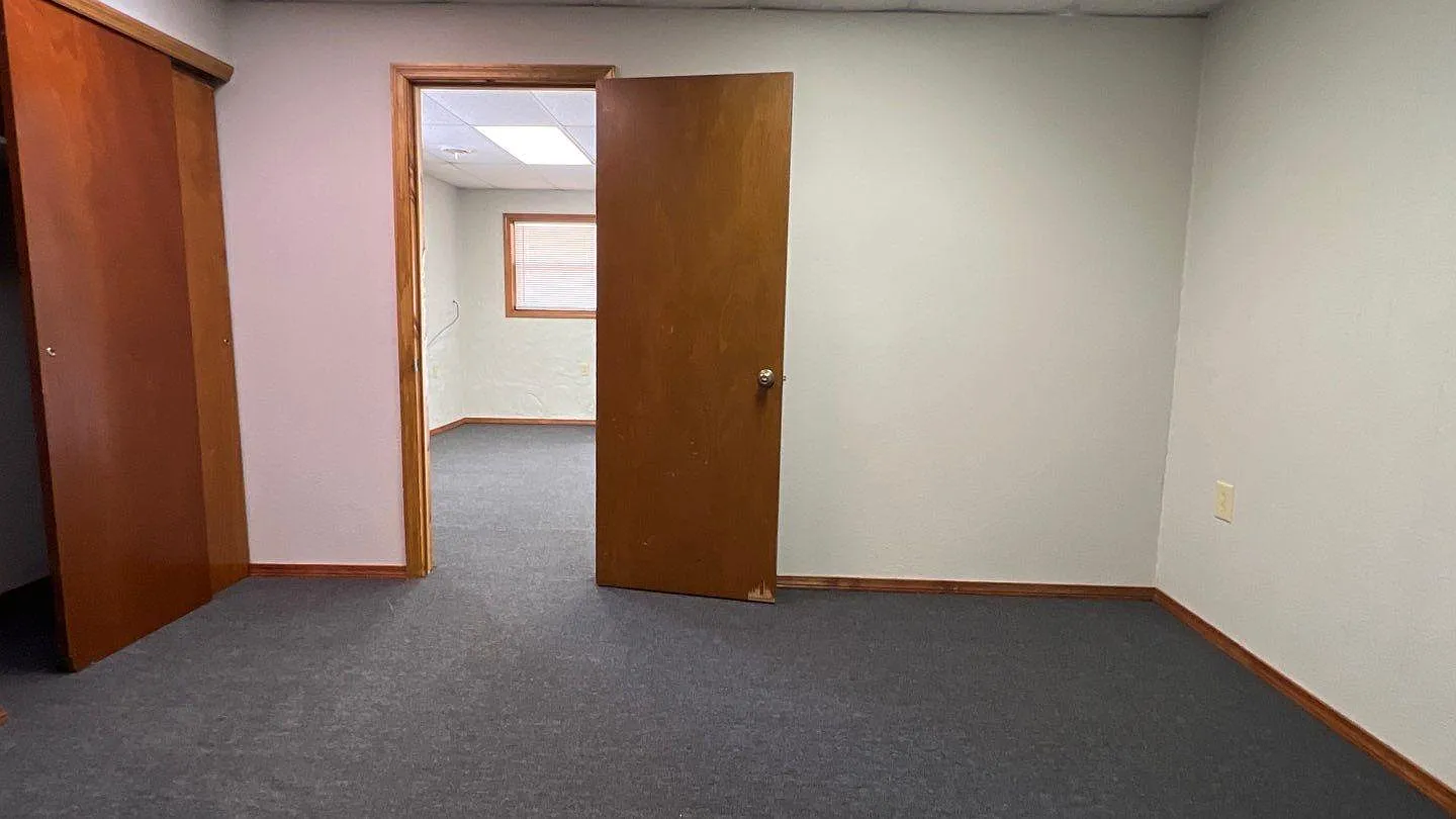 1 bed, 1.5 bath, 800 sqft, $850 — Photo 3