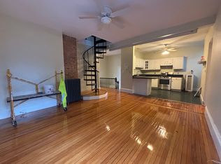 47 Cummins Hwy FLOOR 2, Roslindale, MA 02131