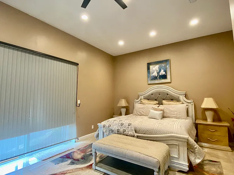 Paula Dr — Photo 11
