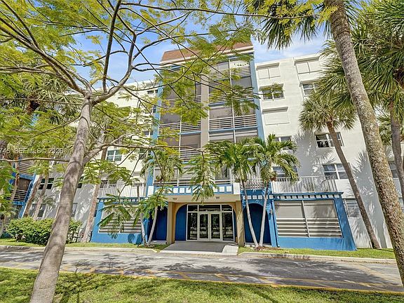 2nd image of 501 E Dania Beach Blvd #5-1G