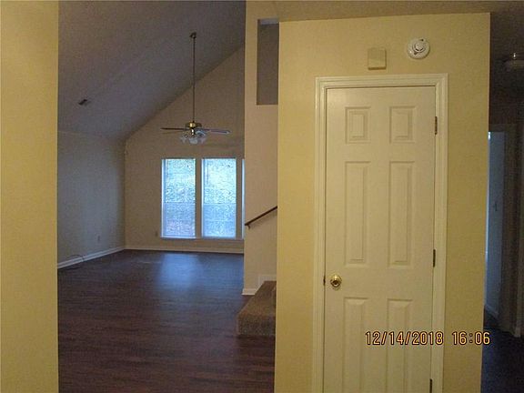 2nd image of 865 Cauthen Ct