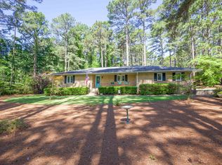 160 Elk Rd, Southern Pines, NC 28387