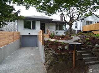 9242 35th Ave SW, Seattle, WA 98126