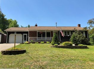 18 Pinewood Rd, Jay, ME 04239