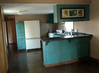 812 E 1250 Rd, Lawrence, KS 66047