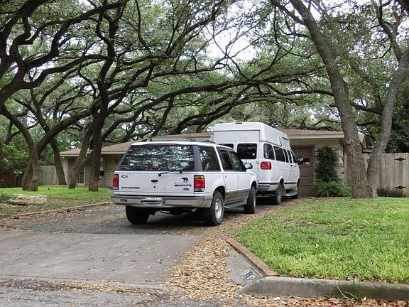 2nd image of 118 Camellia Way