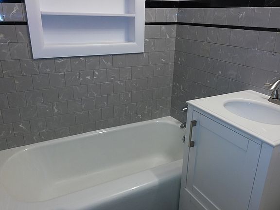 5th image of 245 E Bellevista Dr