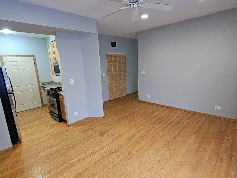 5206 S Drexel Ave #3 — Photo 4