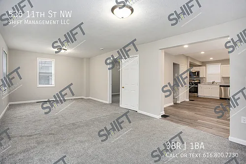 535 11th St NW Photo 1