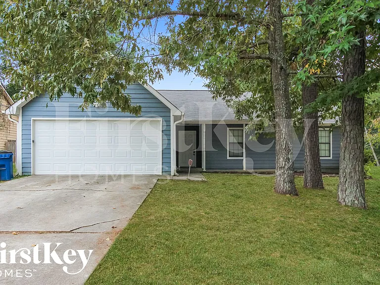 1207 Iron Gate Blvd — Photo 1