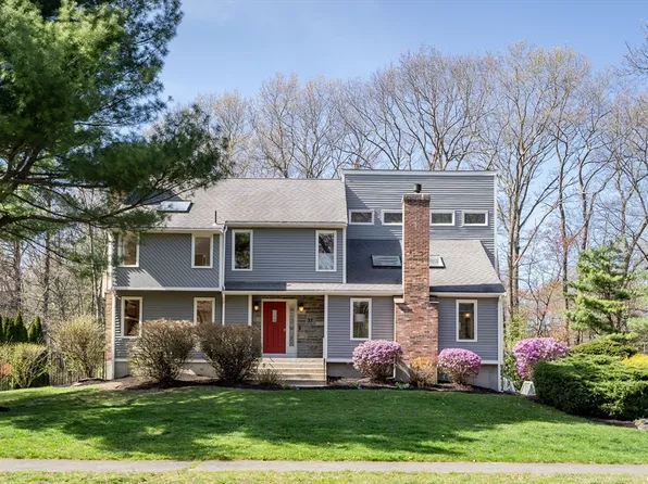22 Baron Rd, Franklin, MA 02038