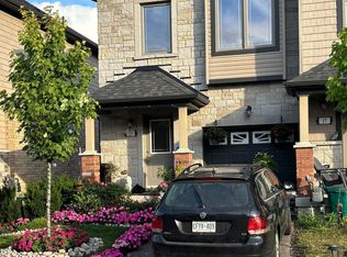 15 Deneb St, Barrie, ON L4N1N1