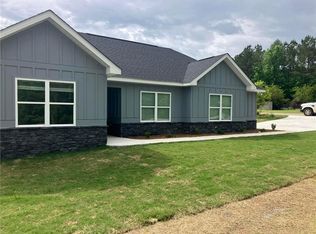 11 Lee #2131, Valley, AL