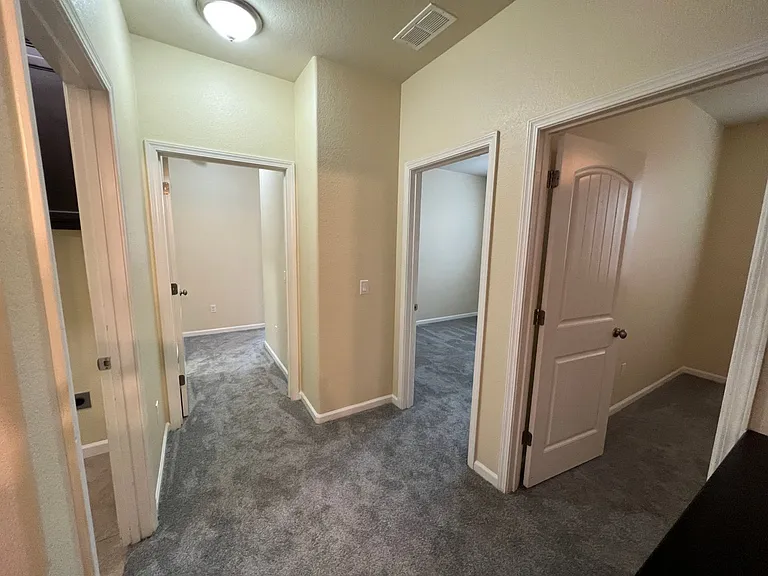 1484 Rock Springs Ave — Photo 21