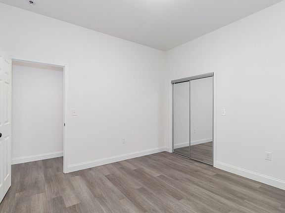 4th image of 307 E Arch St
