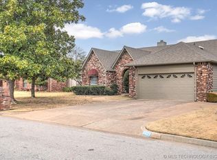 6609 E 78th St, Tulsa, OK 74133