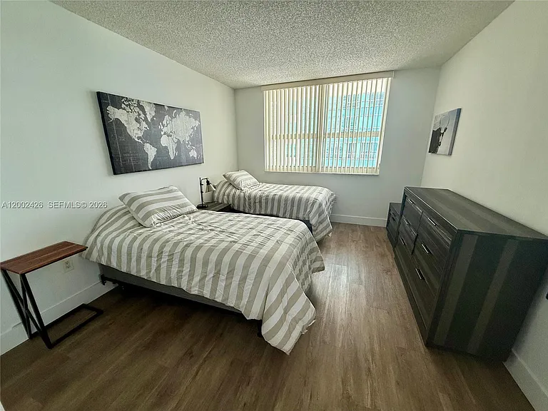 1155 Brickell Bay Dr #1702 — Photo 10