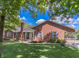 247 N Meridian Rd, Glen Carbon, IL 62034