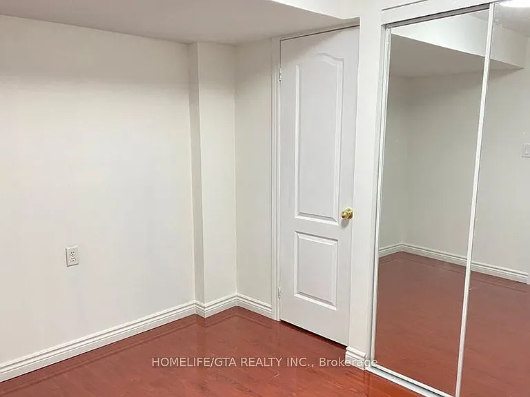 92 Todhunter Cres #BASEMENT — Photo 6