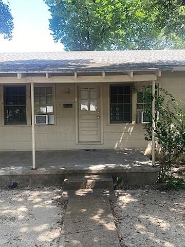 1st image of 541 E Pecan St #2