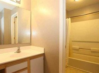 918 Harbor House Dr UNIT 4, Madison, WI 53719