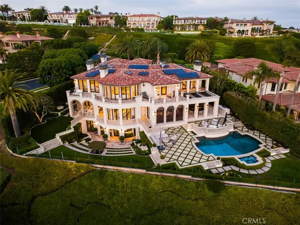 22 Pelican Crest Dr, Newport Coast, CA 92657