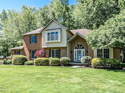 37127 Hunters Trl, Avon, OH, 44011