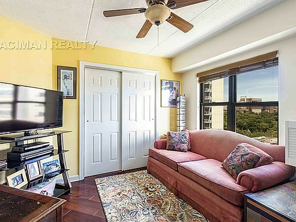 5th image of 300 W 110th St APT 17A