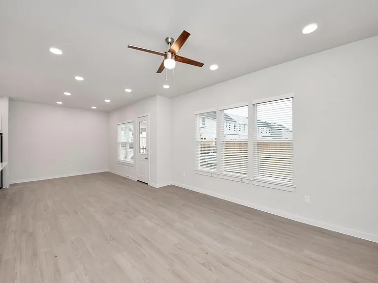 7330 Leighton Meadow Ln — Photo 18