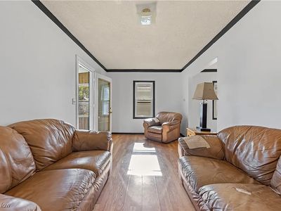 932 Cole Ave, Akron, OH, 44306