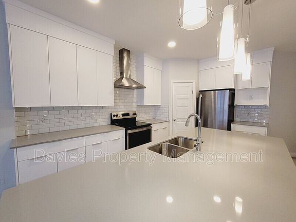 3rd image of 1218 Podersky Wynd SW