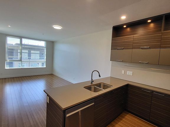 4th image of 9150 University High St #303