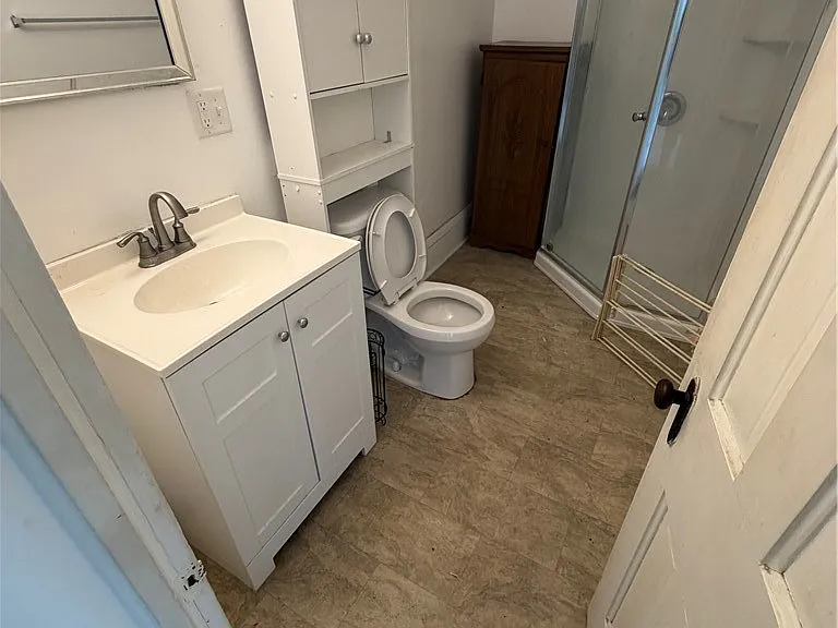 1056 Walnut St #2 — Photo 5